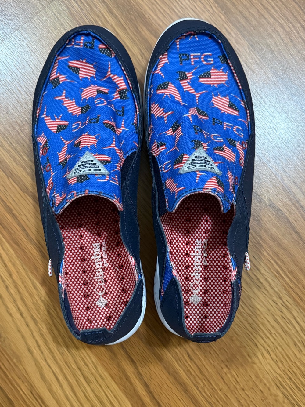 Columbia PFG Men’s Slip-On Shoes - Patriotic Fish Print - Size 9 -